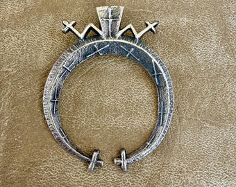 Tufa Cast Sterling Silver Naja Pendant by Aaron Anderson, Navajo