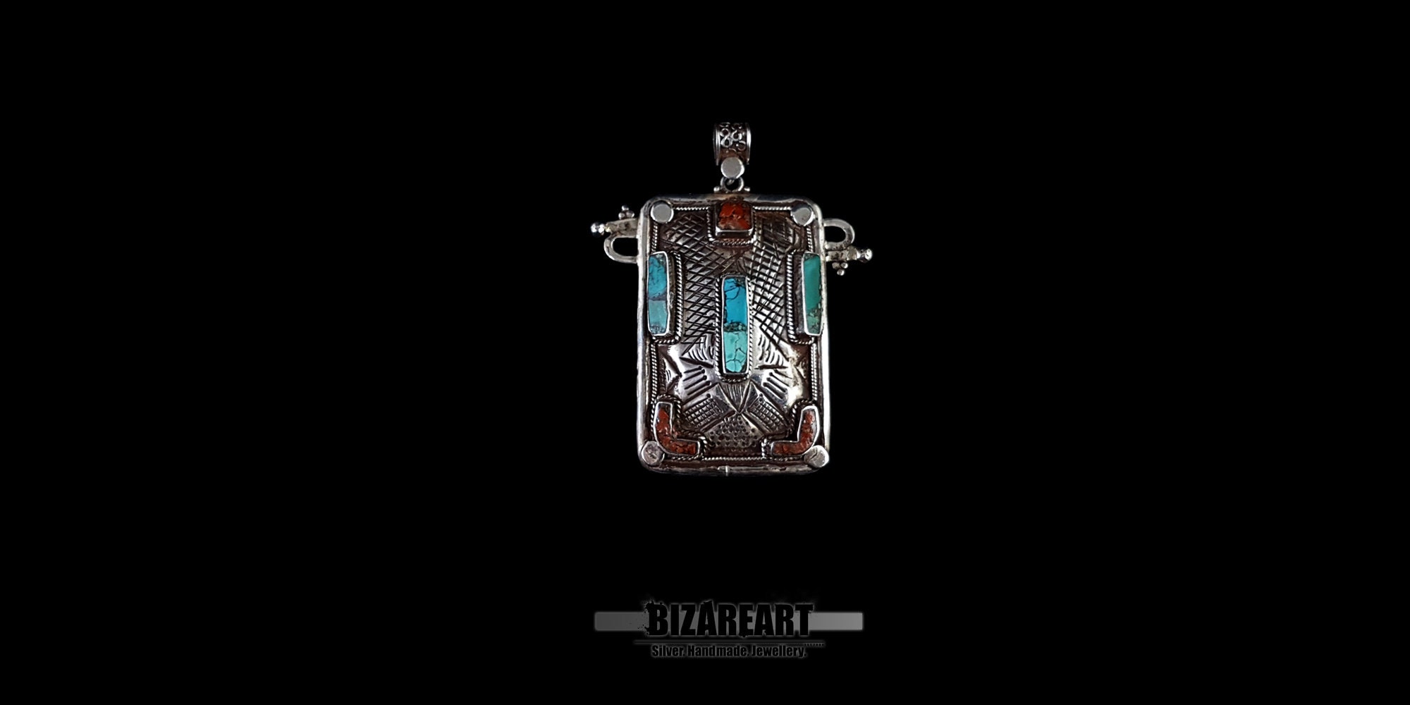 Pendentif népalais tibétain fait main en laiton avec pierre de corail turquoise - France