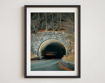 Fotografía del túnel de las Grandes Montañas Humeantes, fotografía de parques nacionales, lámina decorativa para pared en Gatlinburg, Tennessee.