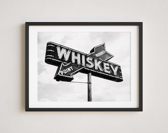 Letrero de whisky de licorería de Kentucky, neón vintage, fotografía de Kentucky