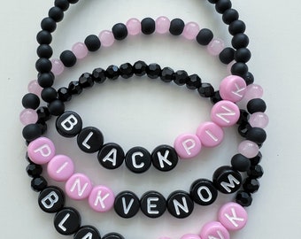 Blackpink glass bead stretch bracelet