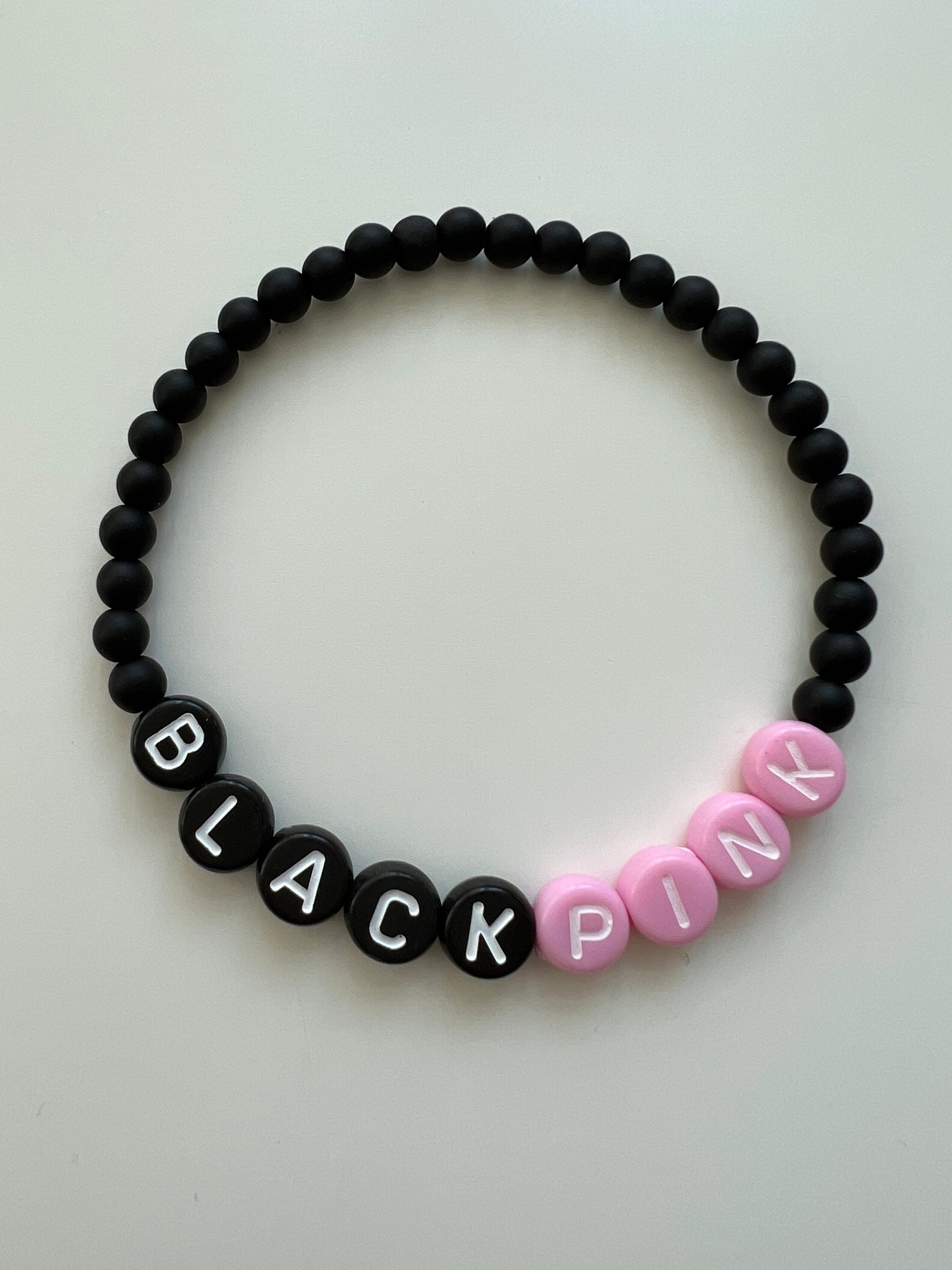 ブラックピンクのガラスビーズストレッチブレスレット - Etsy 日本