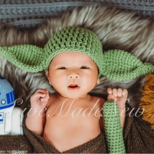 Crochet newborn yoda inspired baby photo prop hat, laser sword, diaper cover halloween costumesizes: newborn to 24 months available image 6