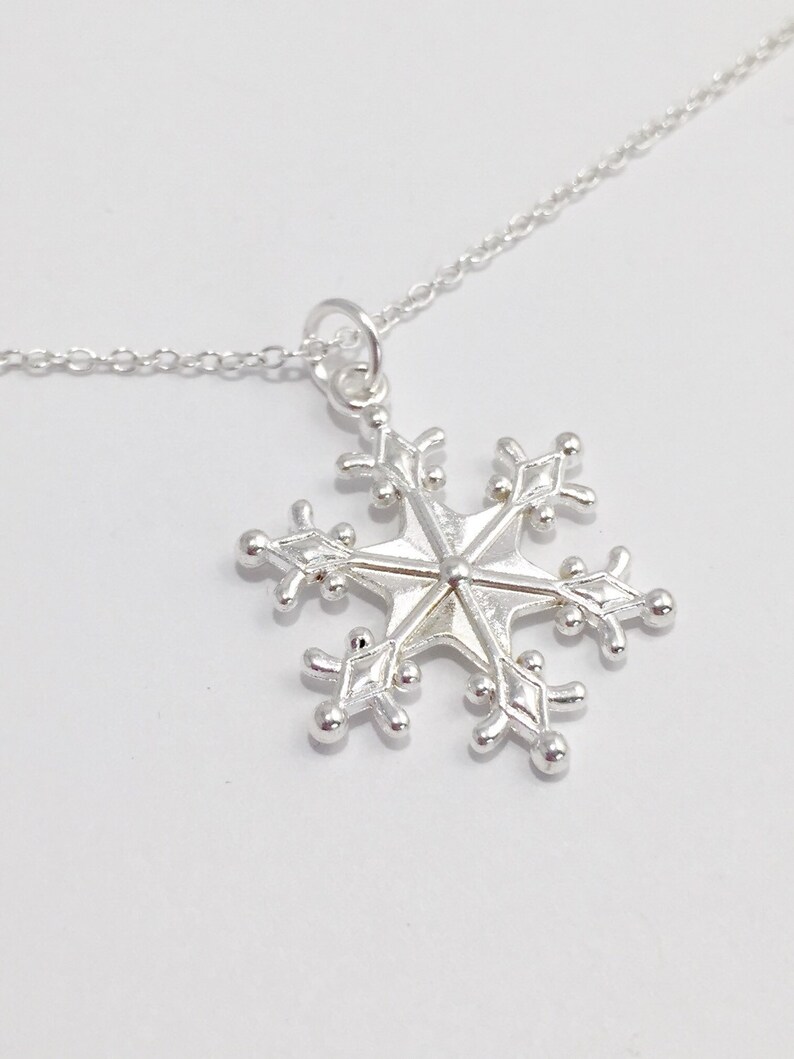 Silver Snowflake Necklace/Large Snowflake Necklace/Large Silver Snowflake Necklace/Winter Necklace/Silver Winter Necklace zdjęcie 1