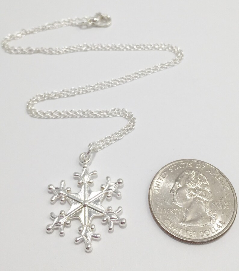 Silver Snowflake Necklace/Large Snowflake Necklace/Large Silver Snowflake Necklace/Winter Necklace/Silver Winter Necklace zdjęcie 3