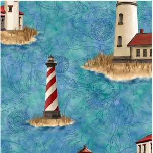 Fari blu - Questo e quello VIII - # 29402 B - di QT Fabrics - Sfondo mappa nautica - Tessuto 100% cotone - Scegli il tuo taglio