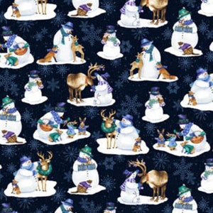 Flurry Friends - Bonhommes de neige et bestioles sur toute la surface - Bleu marine - Motif #GLA-351-77 - par Henry Glass - Tissu 100 % coton - Choisissez votre coupe