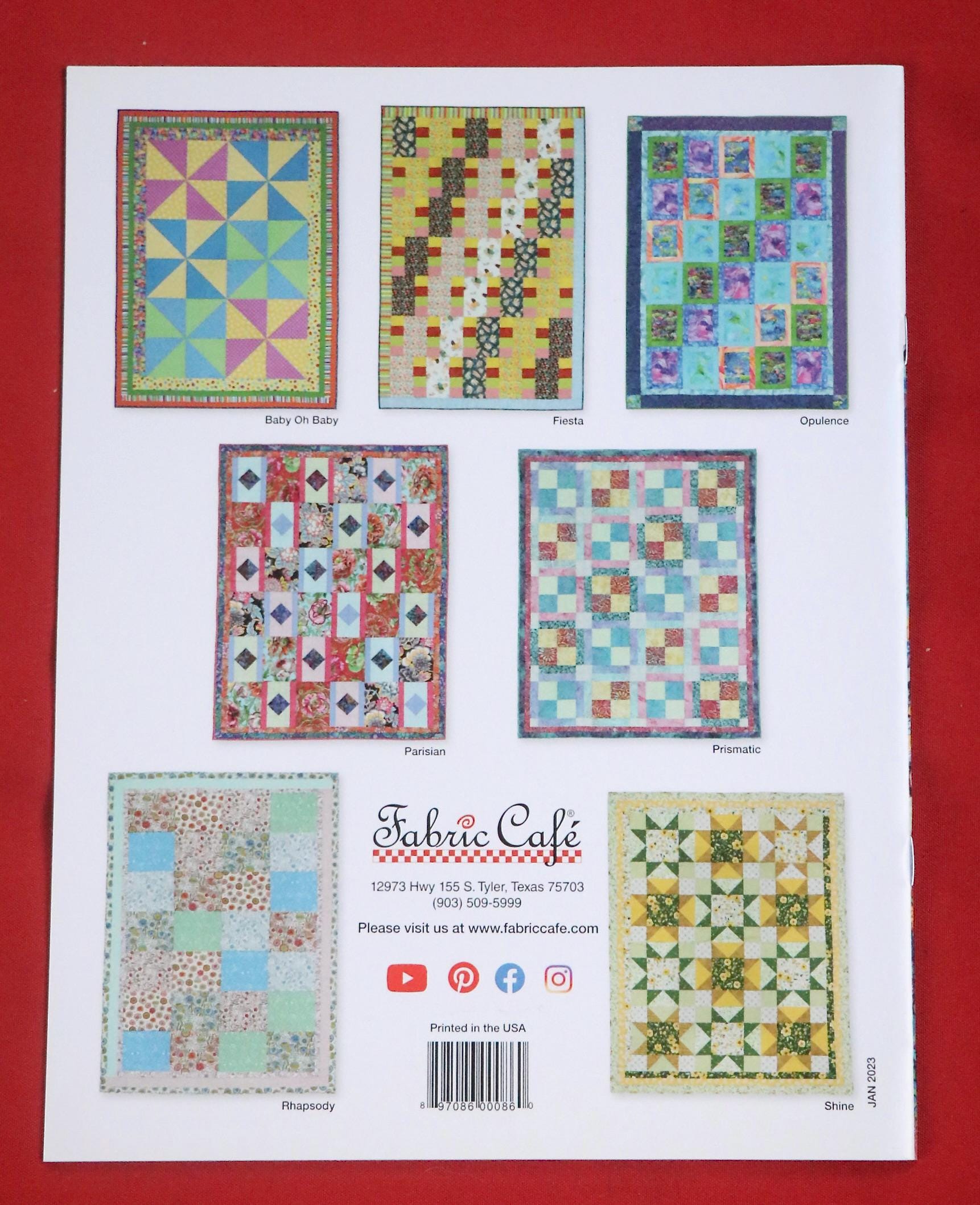 Fat Quarter Quilt Treats - Pattern Book - Fabric Café