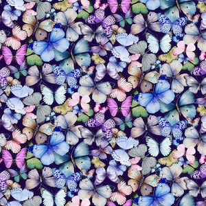 Butterfly Dreams - Tossed Hübsche Schmetterlinge - #BUG-CD2906 PLUM - von Timeless Treasures - 100% Baumwollgewebe - Wählen Sie Ihren Schnitt