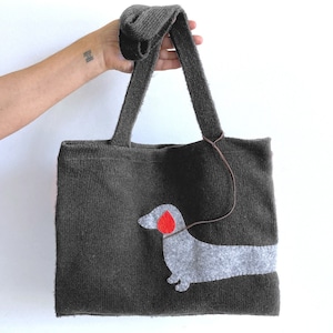 Sacs en tricot faits main avec chien, sac fourre-tout teckel, sacs à bandoulière au crochet, cadeau teckel unique, cadeau de chien viennois pour maman, meilleur cadeau de vacances