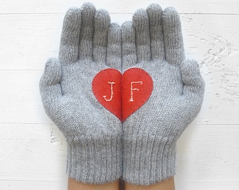 Customized Heart Gloves, Custom Gloves Women, Gloves With Initials, Unisex Personalized Mittens, Unique Winter Accessories, Best Gift Mother