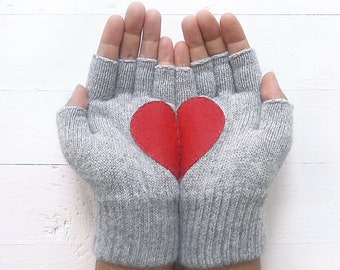Heart Gloves, Winter Gifts, Fingerless Mitts, Women Mittens, Valentines Day, Handmade Items, Winter Clothing Woman, Valentine Accessories