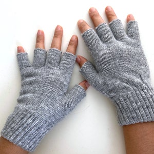 Women Fingerless Gloves, Gray Mittens with Tartan Heart, Accessories For Mom, Handmade Grandma Gift, Unique Spring Clothing, Texting Gloves image 4