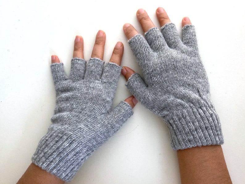 Women Fingerless Gloves, Gray Mittens with Tartan Heart, Accessories For Mom, Handmade Grandma Gift, Unique Spring Clothing, Texting Gloves image 4