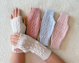 Set of 4 Wool Fingerless Gloves, Cozy Knit Spring Style Gift, Mothers Day Gift