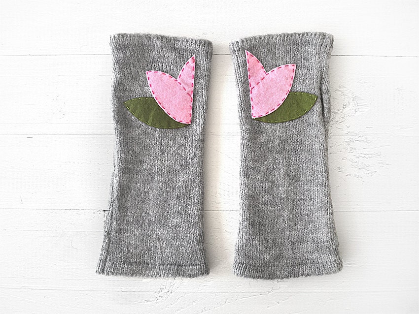 Gloves With Lotus Flower, Yoga Gifts for Her, Valentines Flowers