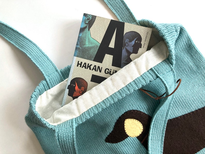 Knit Shoulder Bag with Dachshund, Crochet Tote with Wiener Dog, Gift for Dog Lover Friend, Handmade Dog Mom Gift, Knit Lover Mother Gifts image 7