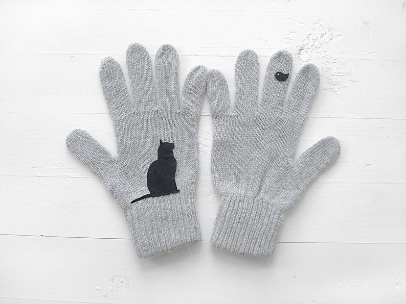 Cat Lover Winter Gloves, Cat Parent Clothing, Accessories For Mom, Pet Memorial Gift, Kitten Mittens, Handmade Spring Clothing, Grandma Gift image 3