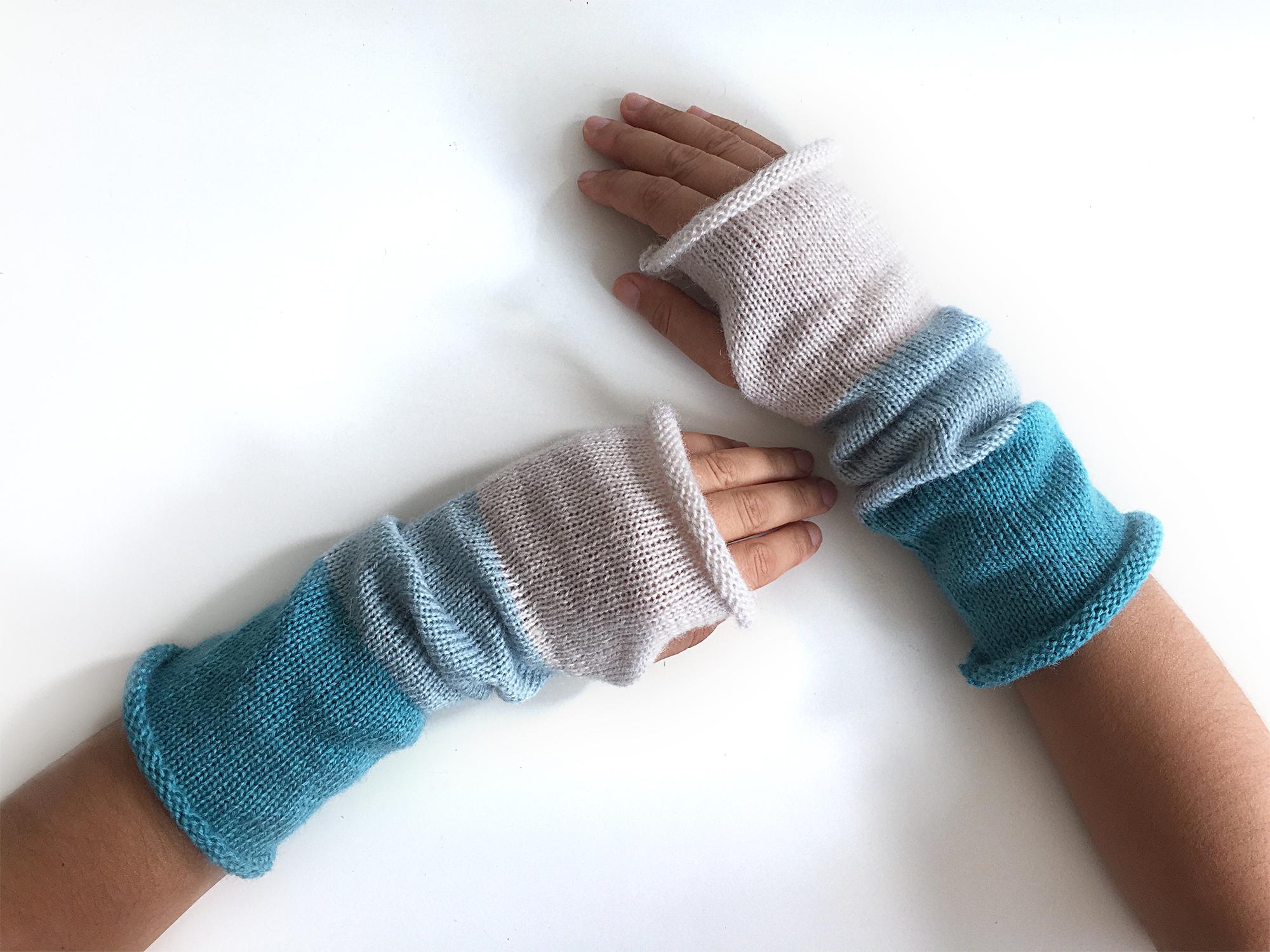 手袋 Howlin' Unisex Striped Fingerless Gloves - Navy 81a5yyKDLiL._AC_SY350_QL65_.jpg