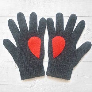 Unique Valentine Gifts, Heart Gloves Women, Handmade Mittens, Women Clothing, Woman Accessories, Valentines Day Gift, Best Gifts For Her image 2