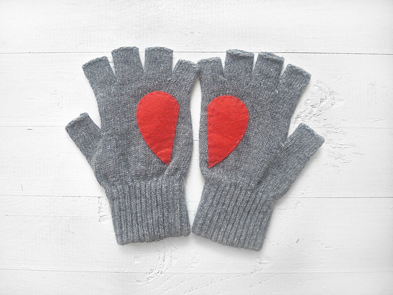 Fingerless Mittens, Texting Gloves, Women Gloves, Valentines Day Gift, Heart Mittens, Unique Item, Knit Gifts Woman, Handmade Clothing image 2