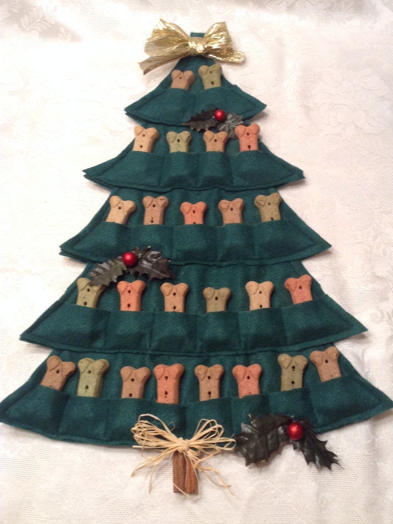 Puppy Treat TreeAdvent Calendar