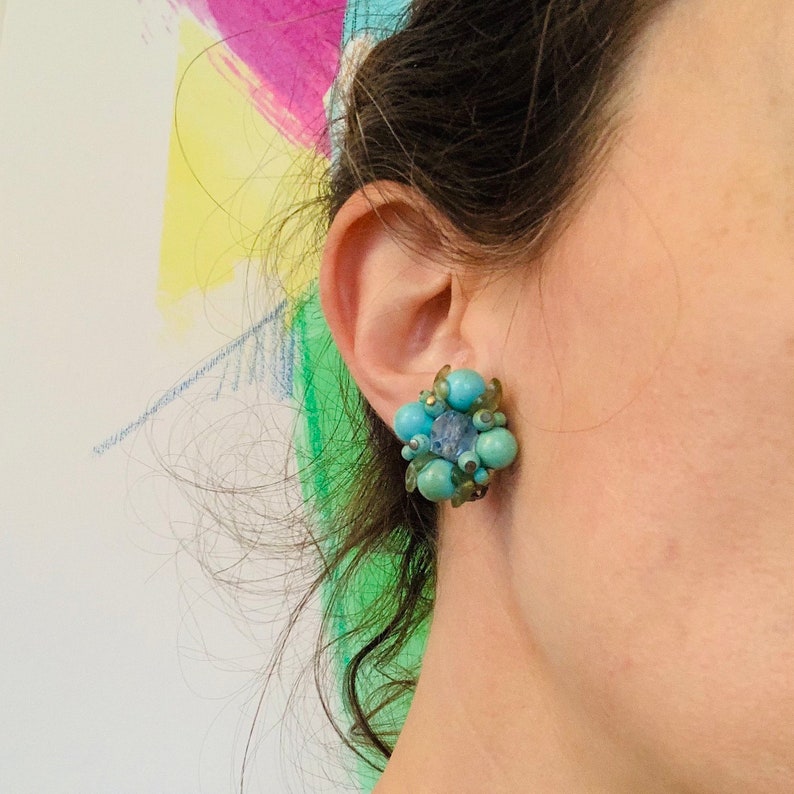 Vintage Cluster Earrings Pink Clip On
