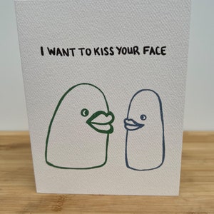 Cartão de felicitações • Quero beijar seu rosto • Ilustrado com letras à mão Só porque amo