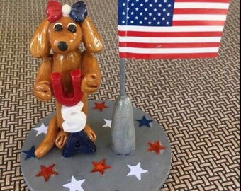 I love the USA Doxie/Dachshund pariotic figurine