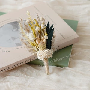Wedding Boutonniere/Flower Corsage/Wedding /Wedding Bouquet/Dry Flower Boutonniere/Mini Dried Flower Bouquet/Dried Boutonniere/Boutonniere