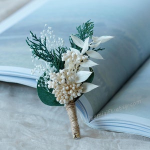Boutonniere/Green Boutonnières/Wedding Boutonniere/Dry Flower Boutonniere/Mini Dried Flower Bouquet/Dried Boutonniere/Bridegroom Boutonniere