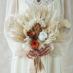 Burnt Orange & Ivory White Fall Bouquet,Fall wedding Bouquet,Fall Rustic Bouquet,Rust Orange Bridal Bouquet,Pampas Grass bouquet