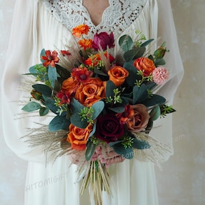 Orange bouquet,Autumn antique silk flower wedding bouquet,Rust colored wedding bouquet,Bridal bouquet,Dried flower bouquet,Wedding Bouquet