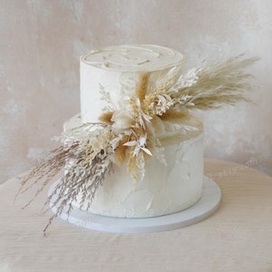 Decorazione per torta con erba della pampa - Decorazione per torta con fiori secchi - Decorazione per torta per feste - Decorazione per torta nuziale - Decorazione per torta con fiori