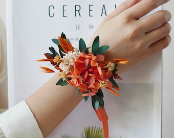 Corsage de poignet/bracelet de fleurs d'hortensia orange brûlé/Corsage de poignet de pampa rouille/Corsage de mariage/Corsage de fleurs séchées/Corsage de mariée