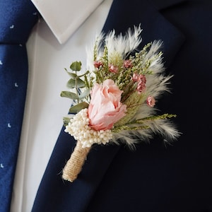 Blush Wedding Accessories/Pink Boutonniere/Wedding Boutonniere/Dry Flower Boutonniere/Wedding Accessories/Groom Boutonniere/Men Boutonniere