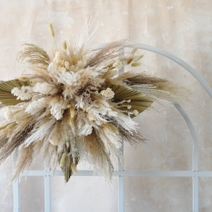 Boho Wedding Arch Flowers,Palm Leaf Arch Arrangement,Wedding Corner Swag,Arch Swag,Pampas Grass Arch Flowers,Outdoor Wedding Backdrop