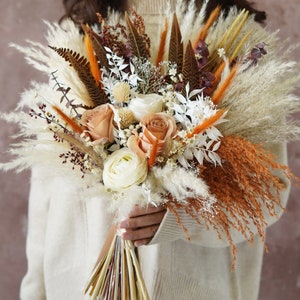 Rust Orange Wedding Bouquet,Dusty Bridal Bouquet,Bridesmaid Bouquet,Dried Flower Bouquet,Pampas Grass Bouquet,Artificial Flowers Bouquet