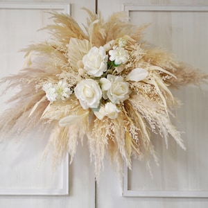Arco de flores para boda boho, guirnalda de esquina para boda boho, guirnalda para arco, telón de fondo para boda al aire libre, arco de flores de hierba de la pampa, arreglo floral en arco