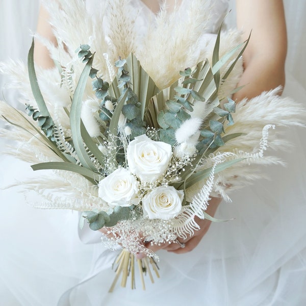 Green Wedding bouquet,Bridal bouquet,Dried flower bouquet,Pampas Grass bouquet,Natural flower decor,Flower Arrangement,Wedding decoration