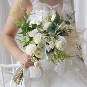Wedding bouquet,Bridal bouquet,Greenery bridal bouquet,Dried flower bouquet,Pampas Grass bouquet,Wedding decoration,Silk Flower Bouquet