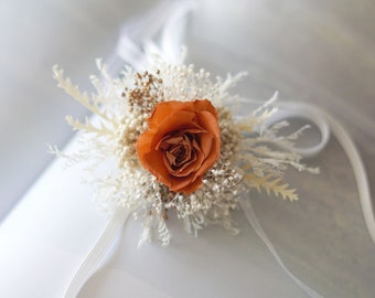 Corsage da polso/Corsage/Corsage da sposa/Corsage di fiori secchi/Corsage da donna/Corsage di erba della pampa/Braccialetto di fiori/Corsage fatti a mano