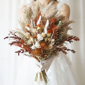 Wedding bouquet,Bridal bouquet,Dried flower bouquet,Pampas Grass bouquet,Natural flower decor,Flower Arrangement,Wedding decoration