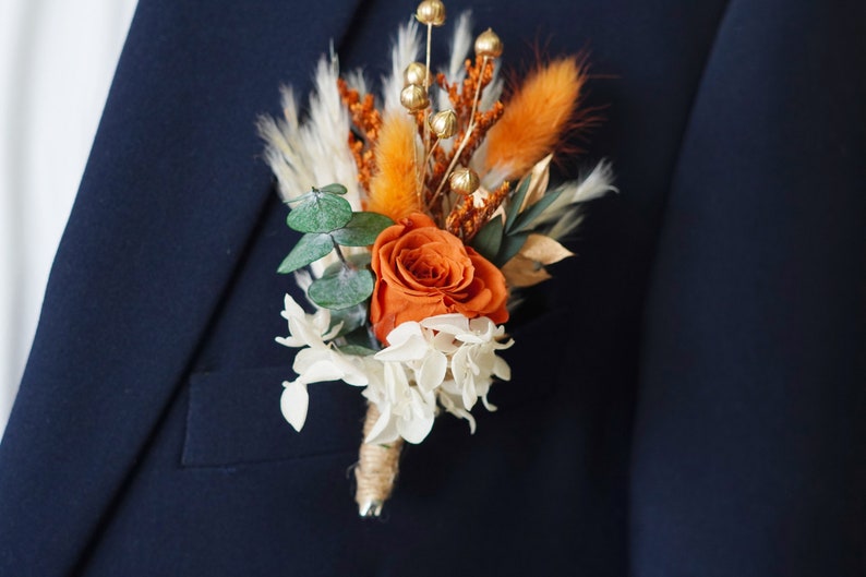 Boho Rust Terracotta boutonniere,Burnt Orange Boutonnieres,Fall Autumn wedding mini bouquet,Dried flower grooms boutonniere,Boutonniere Boutonniere