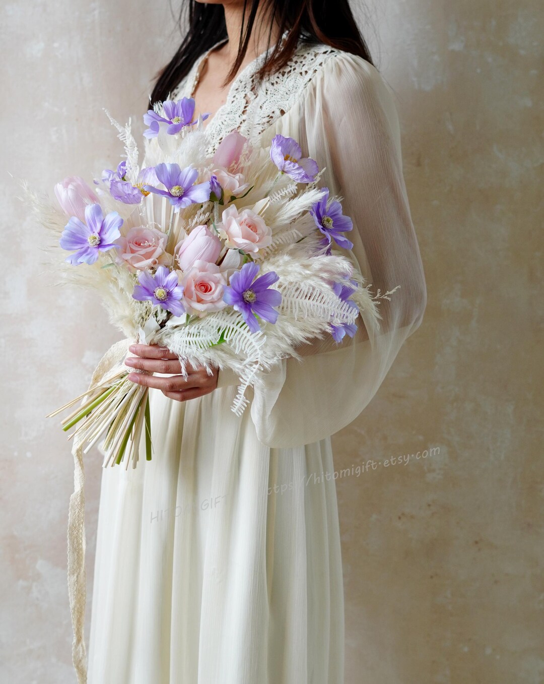 Bouquet viola e bianco, bouquet da sposa, matrimonio viola