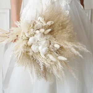 Wedding bouquet,Bohemian wedding,Bridal bouquet,Dried flower bouquet,Pampas Grass bouquet,Natural flower decor,Wedding decoration