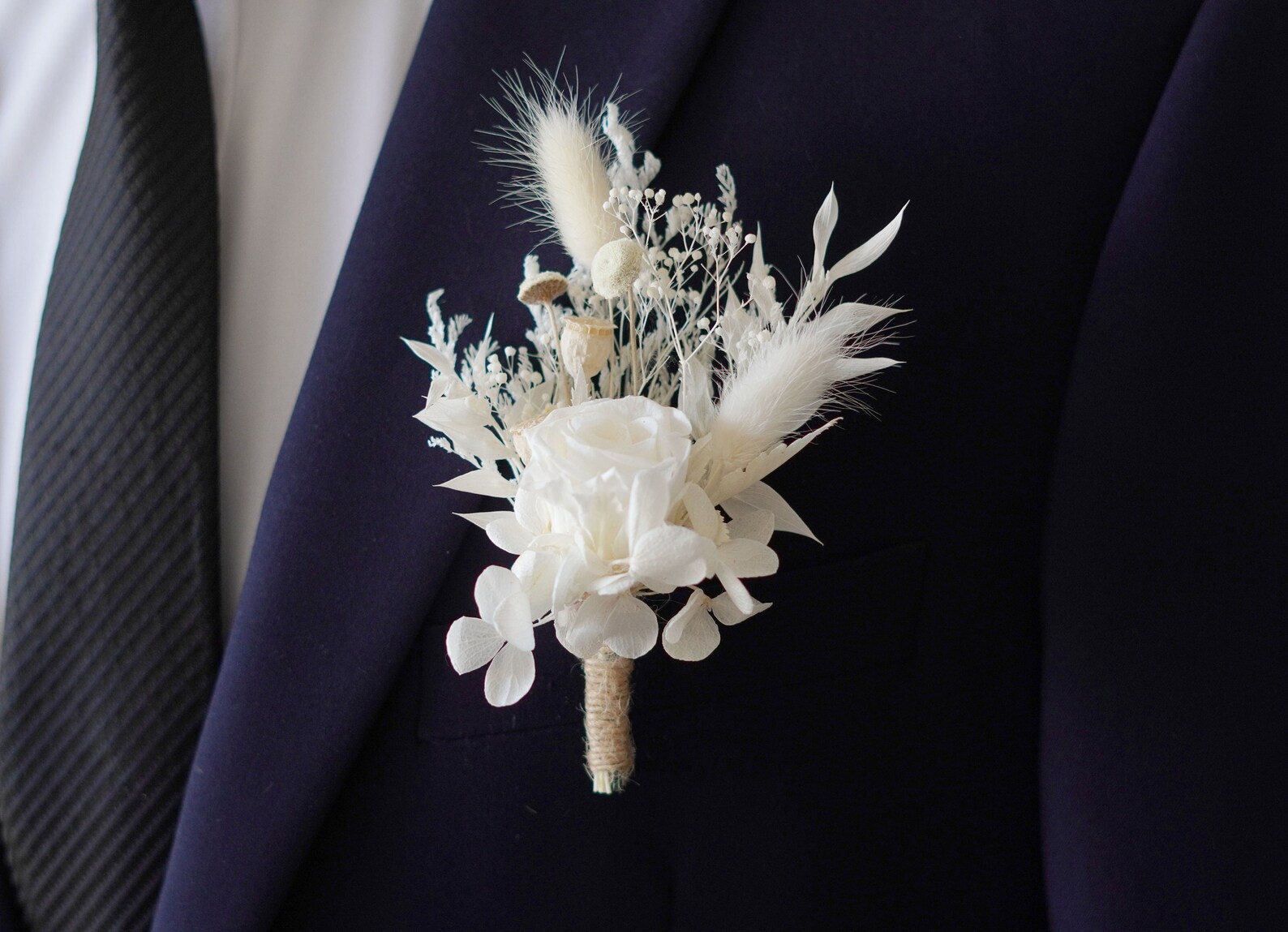 White Rose Boutonniere/wedding Boutonniere/dry Flower - Etsy