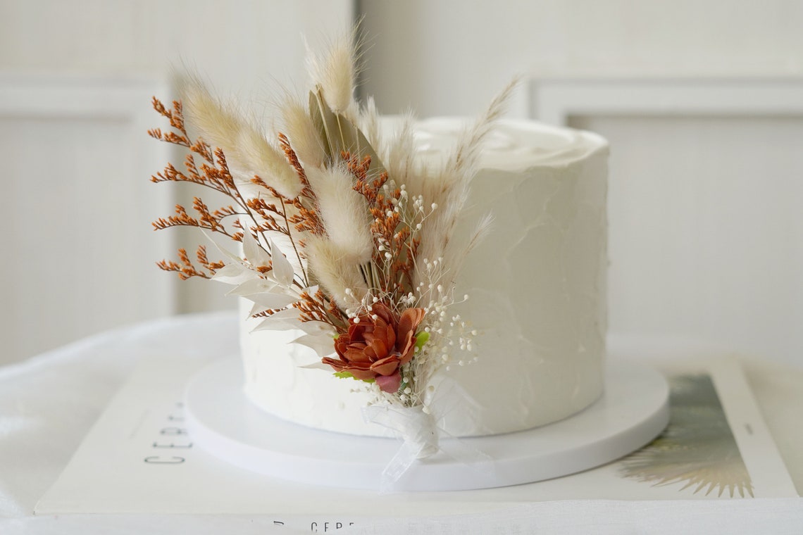 Cake Topper Dried Flower Cake Topperparty Cake Etsy