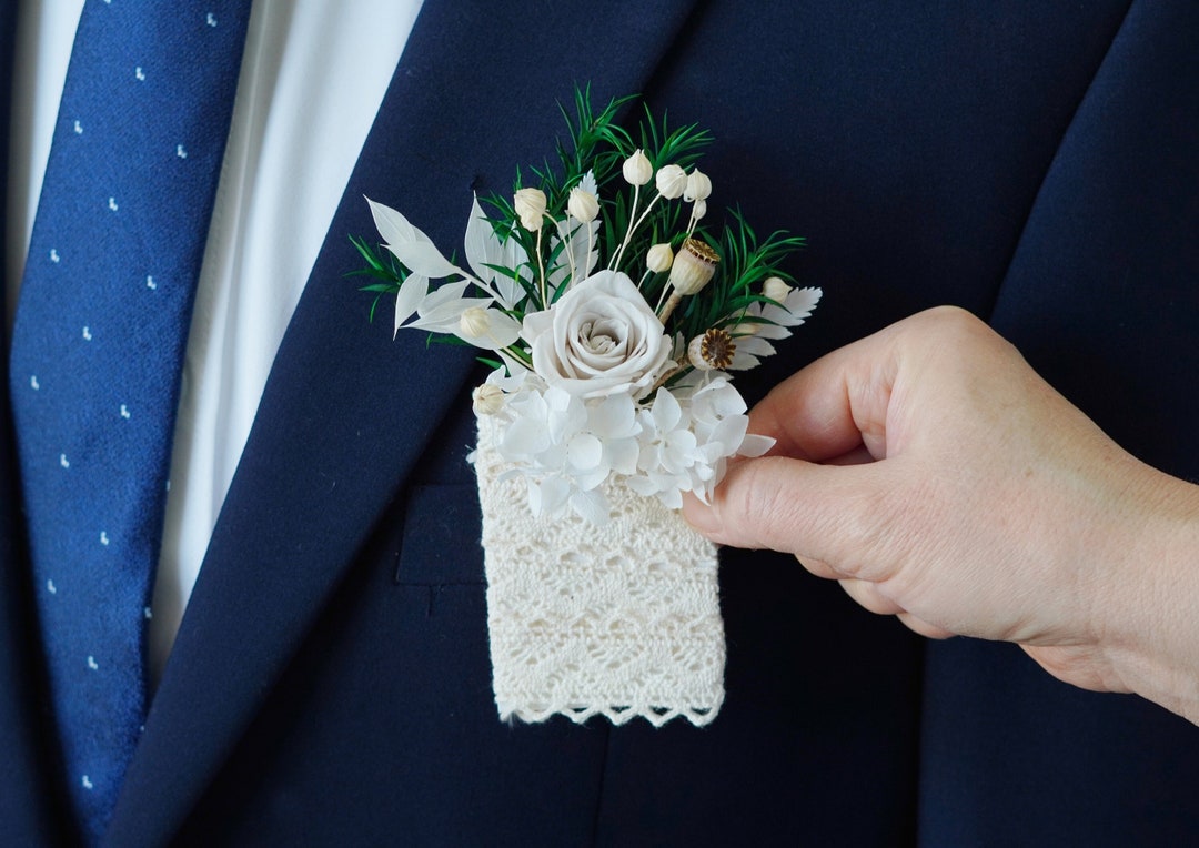 Green Eucalyptus Leaves + White Rose Boutonniere,green Men's