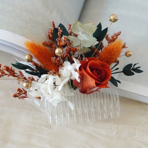 Boho Rust Terracotta boutonniere,Burnt Orange Boutonnieres,Fall Autumn wedding mini bouquet,Dried flower grooms boutonniere,Boutonniere Hair Comb